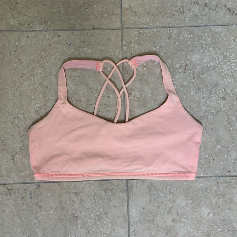 Lululemon Free to Be Bra - size 6